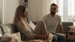 6 Red Flags Someone Is Stringing You Along