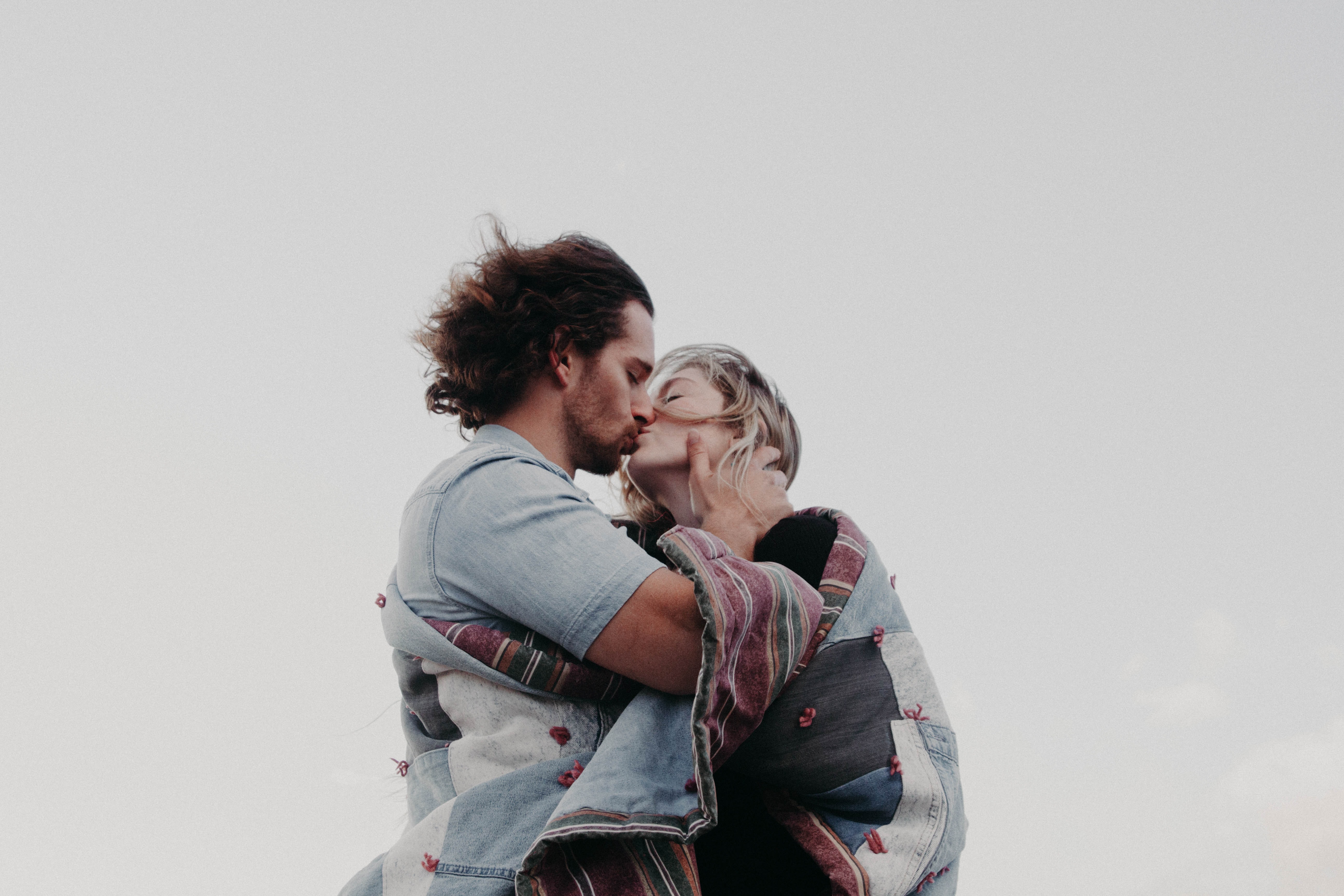 When to kiss an aries man in a relationship?