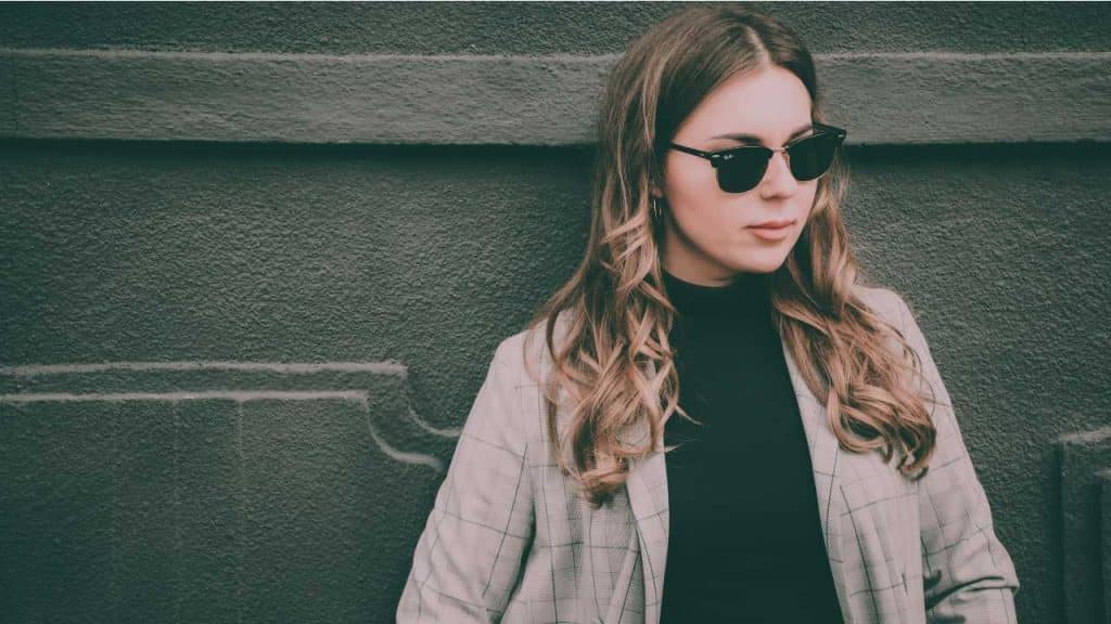 Leo Sun Aquarius Moon Traits