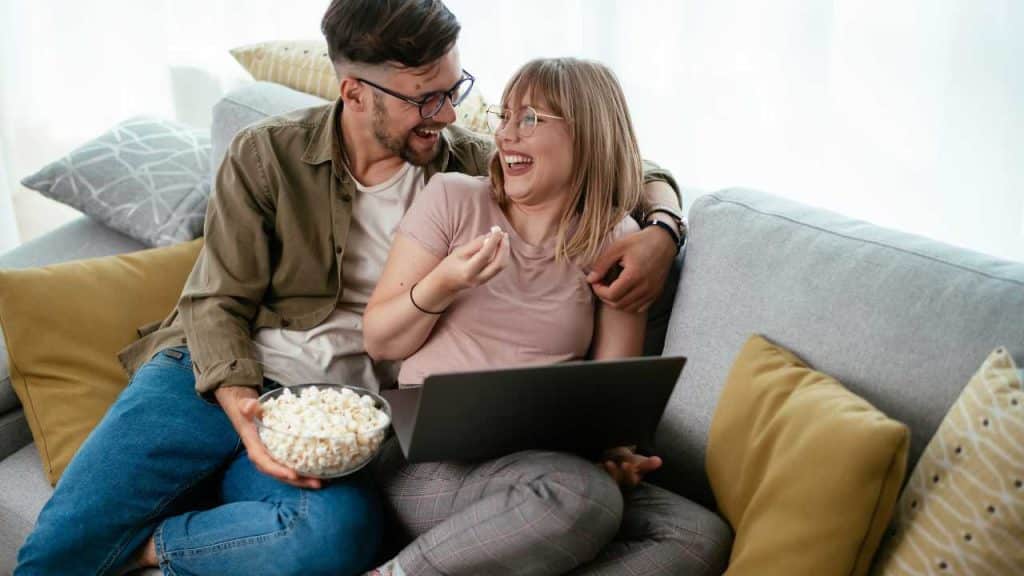 The Ultimate Throwback RomCom for Your Zodiac Sign