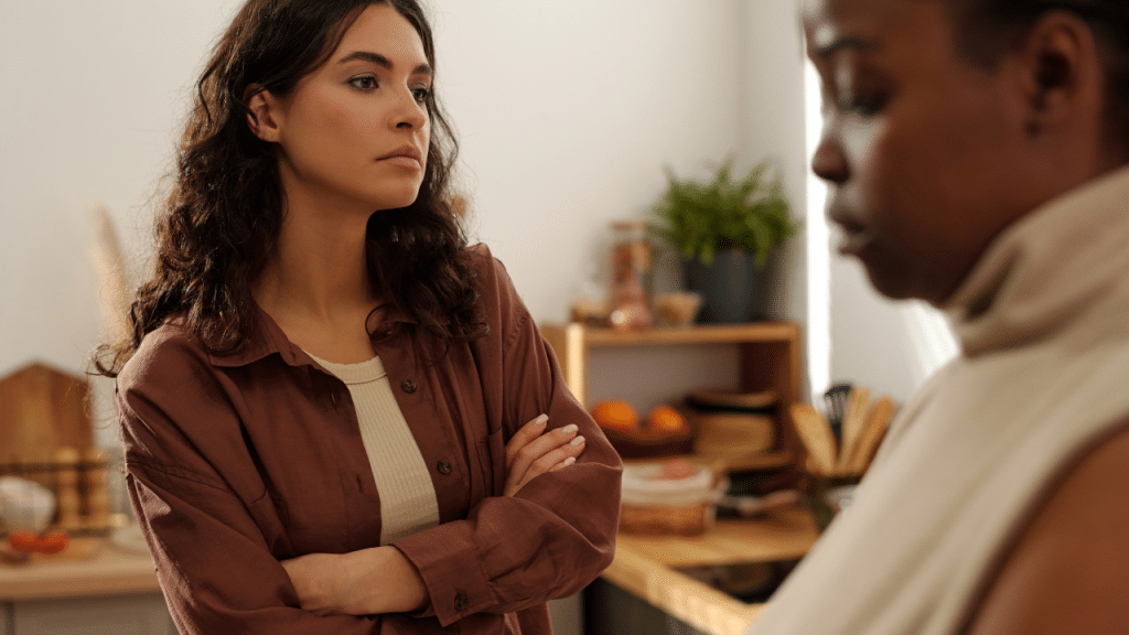 3 Signs You’re Overgiving In Love And Losing Yourself